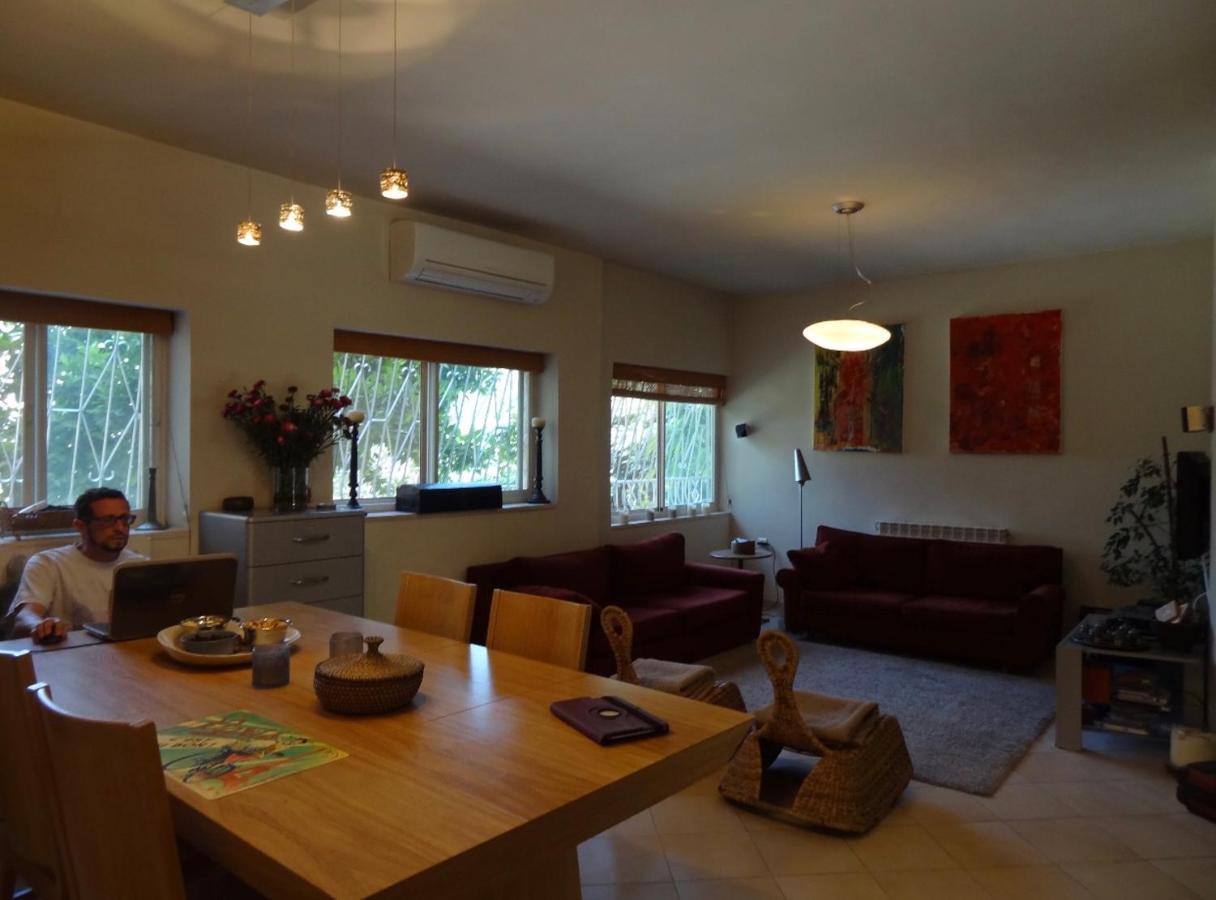 1 Or 2 Rooms With Breakfast And Parking Kudüs Dış mekan fotoğraf
